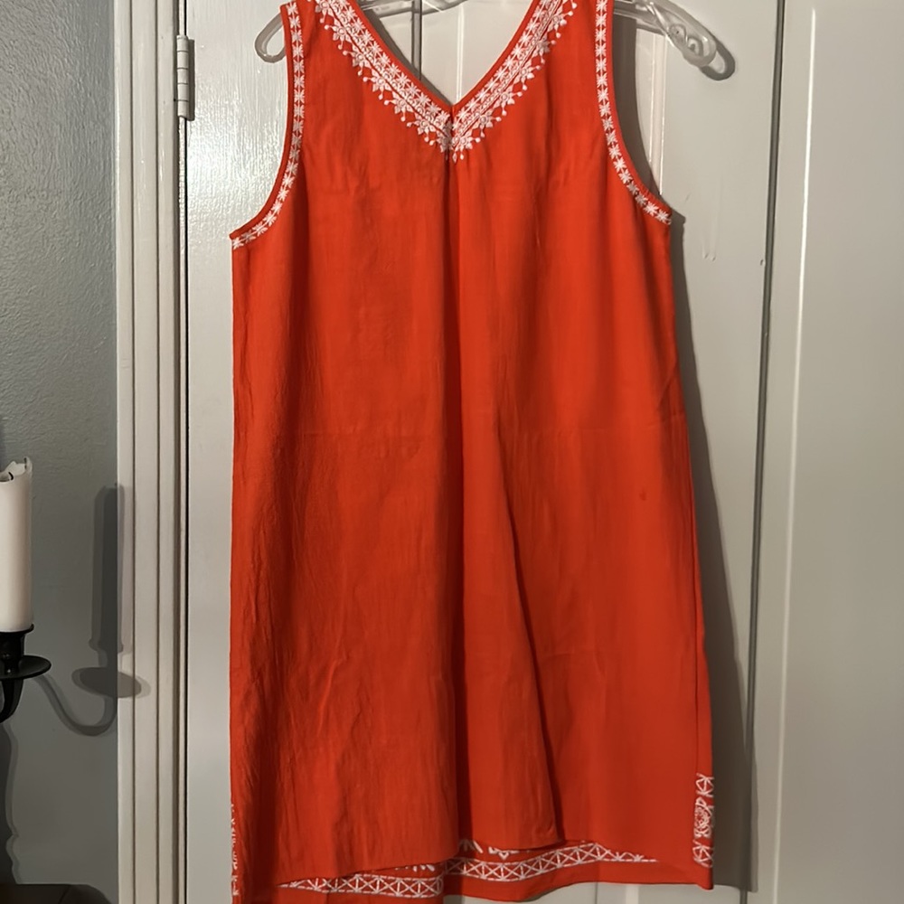 Dress - Picture 3 of 3